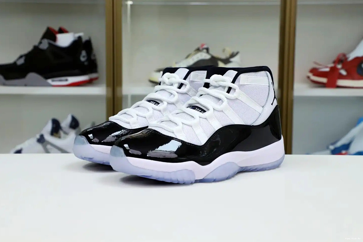 JORDAN 11 RETRO 'CONCORD' Kimikick 2018 AIR 0825